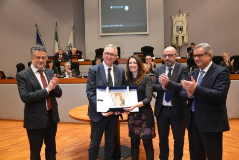 Picchio d'oro a Branchesi: Gostoli, premio simbolo Marche  Sprint imprenditrici e scienziate verso nuovi sentieri sviluppo 